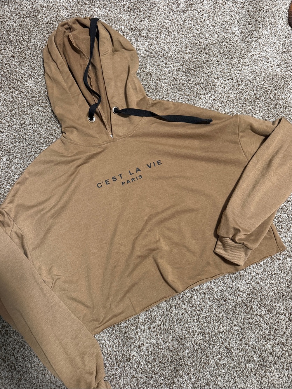 C'est La Vie Paris Cropped Hoodie - Camel